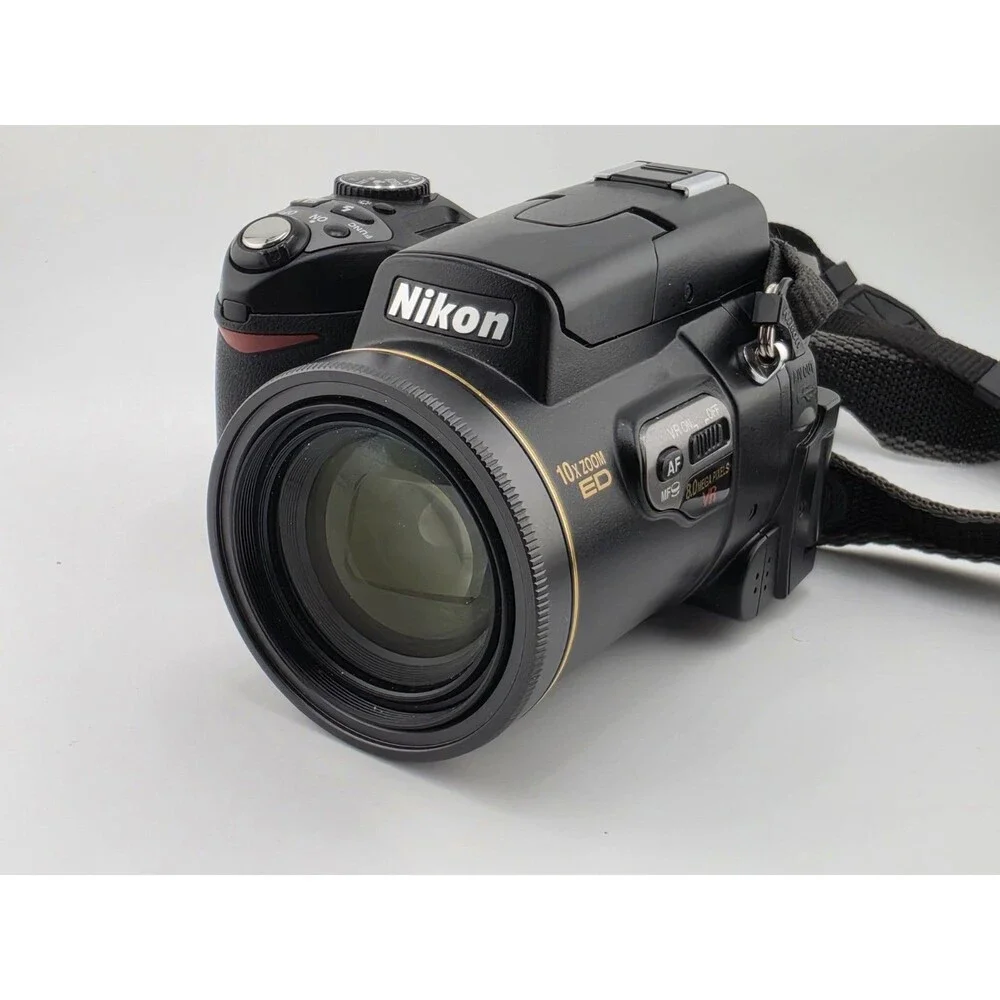 Nikon Nikon Coolpix 8800 VR 10x Zoom ED